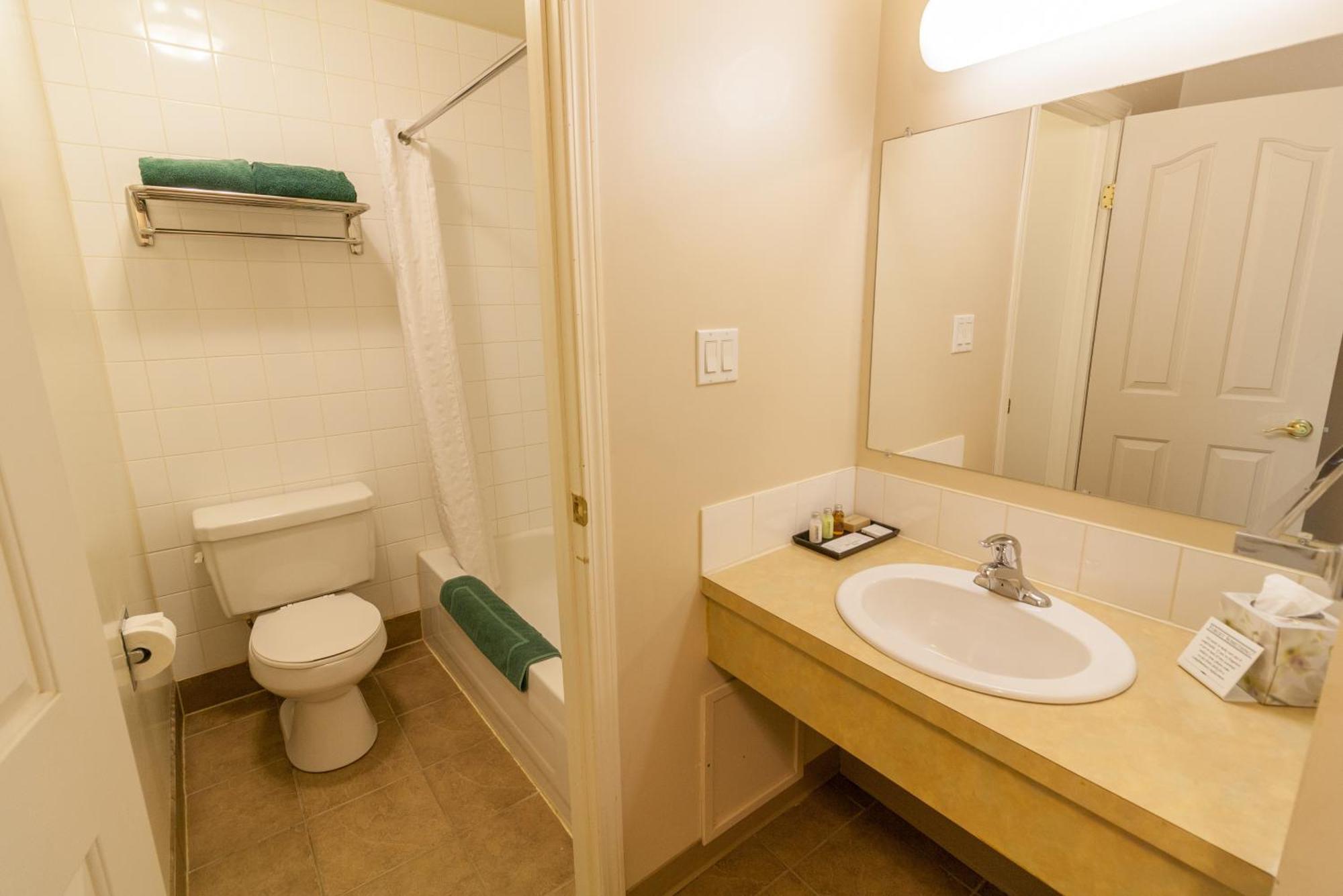 Best Maple Inn - Drayton Valley Exterior photo