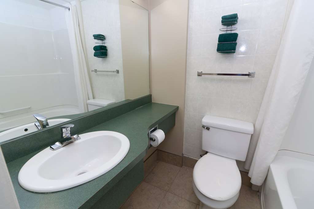 Best Maple Inn - Drayton Valley Room photo